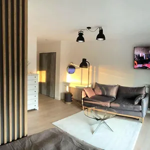 cozy-studio-apartment-in-cannes-ac-self-check-in.fr-provencehotel.com/